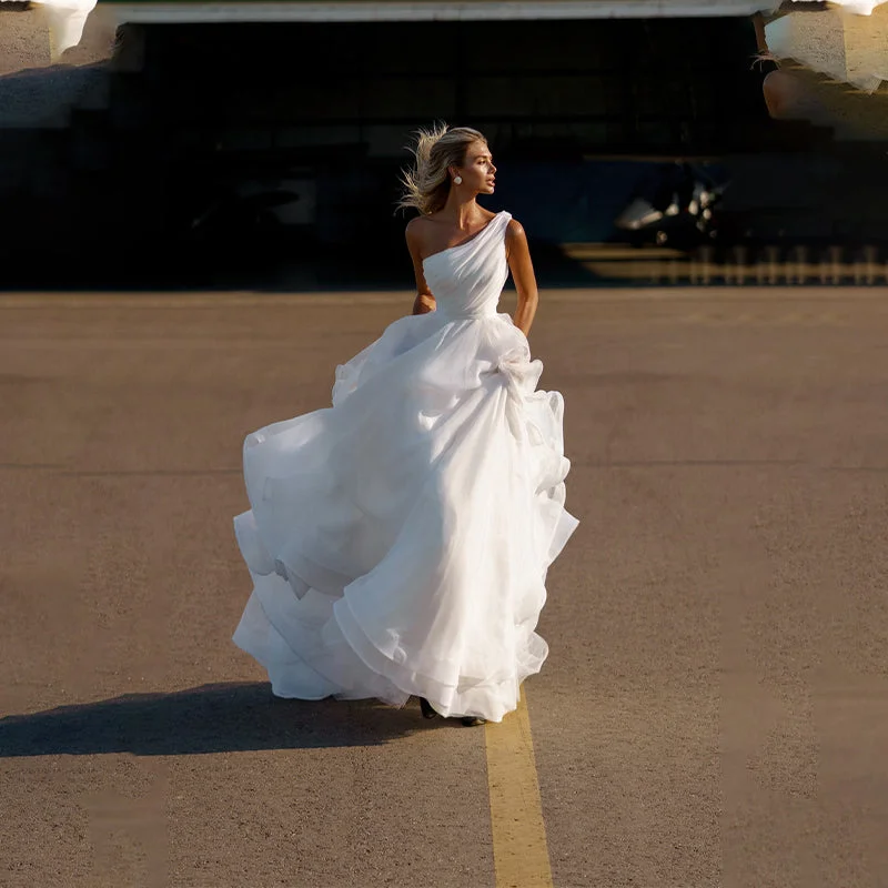 A Line Wedding Dresses Sleeveless Pleat Floor Length Bohemian Beach