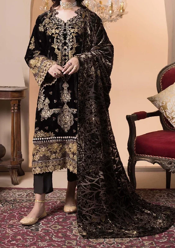 Adan's Libas Plachi Pakistani Velvet Dress