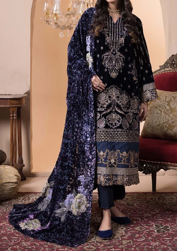 Adan's Libas Plachi Pakistani Velvet Dress