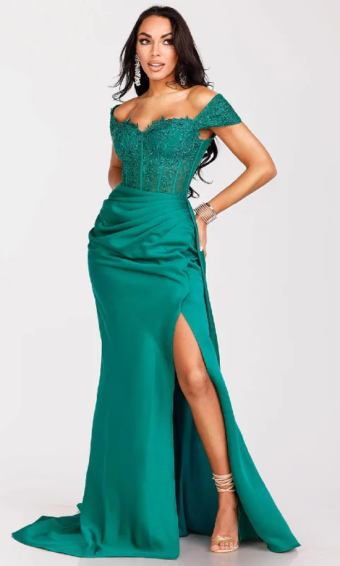 Terani Couture 231P0061 - Off-Shoulder Gown