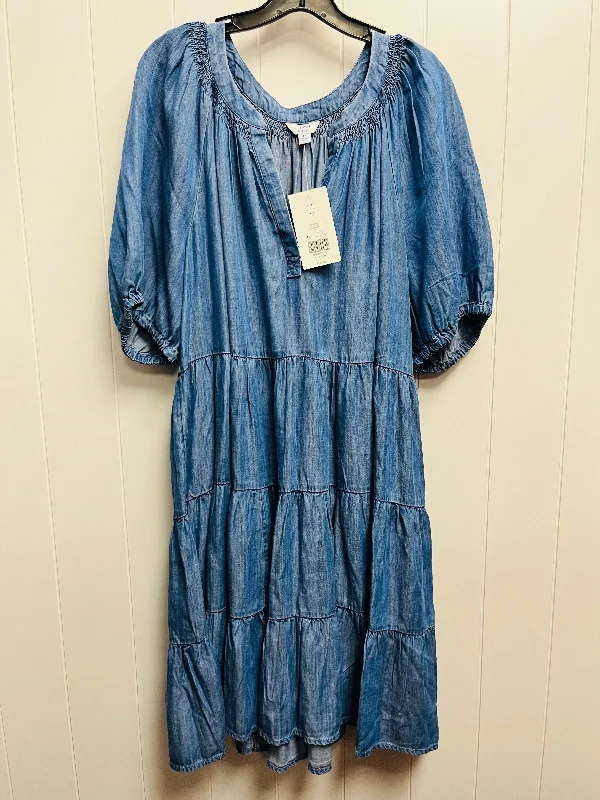 Dress Casual Short By Crown And Ivy In Blue Denim, Size: 1x