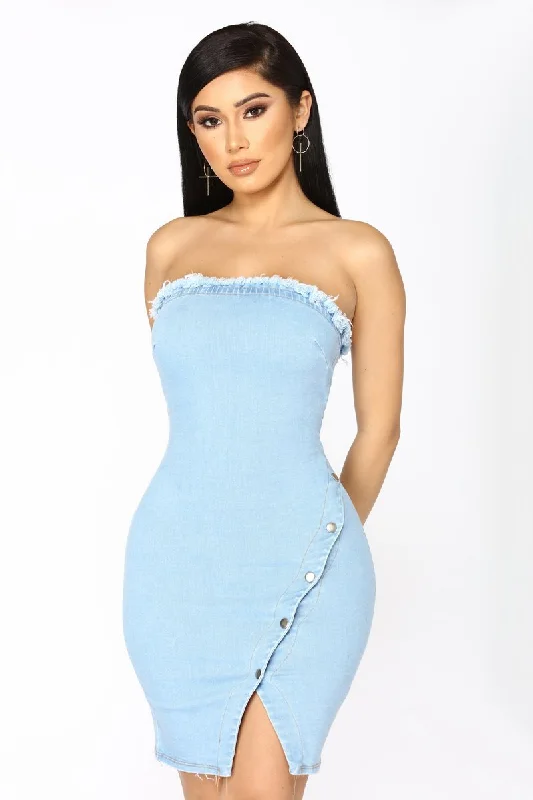 Snap Out Of It Denim Dress - Light Blue Wash